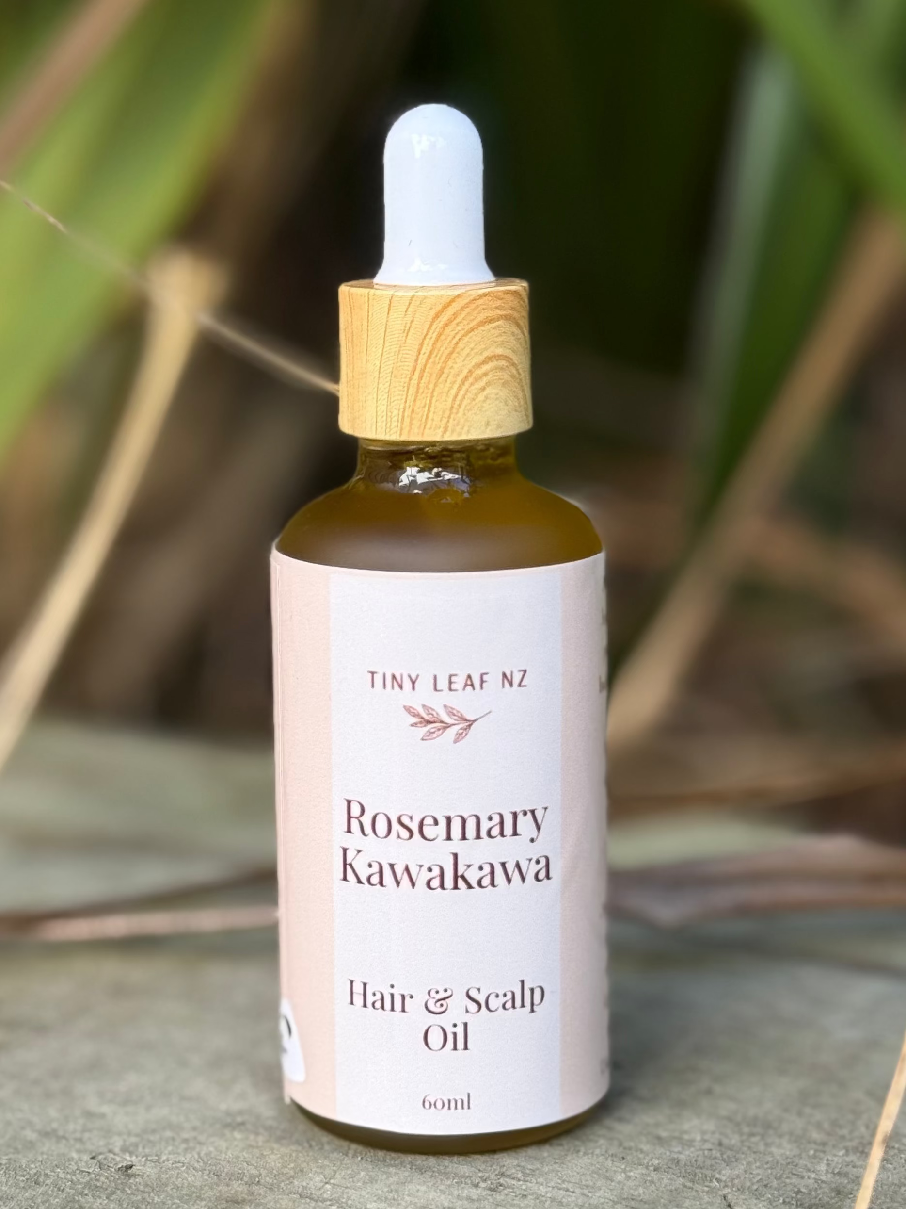 Rosemary Castor + Kawakawa Hair & Scalp Oil | Natural Scalp Treatment