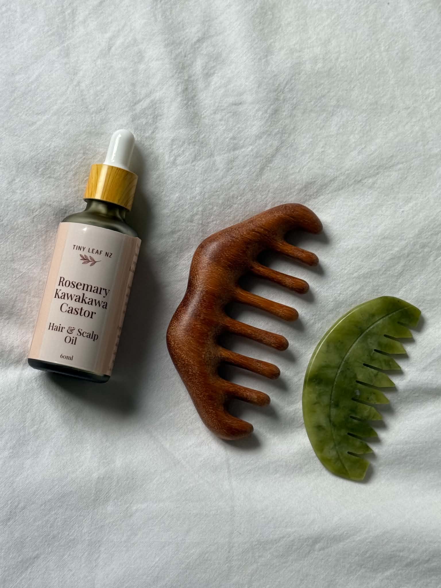Rosemary, Kawakawa & Castor Hair Oil + Wooden Scalp Comb + Jade Scalp Comb + Reusable Tiny Leaf Bag